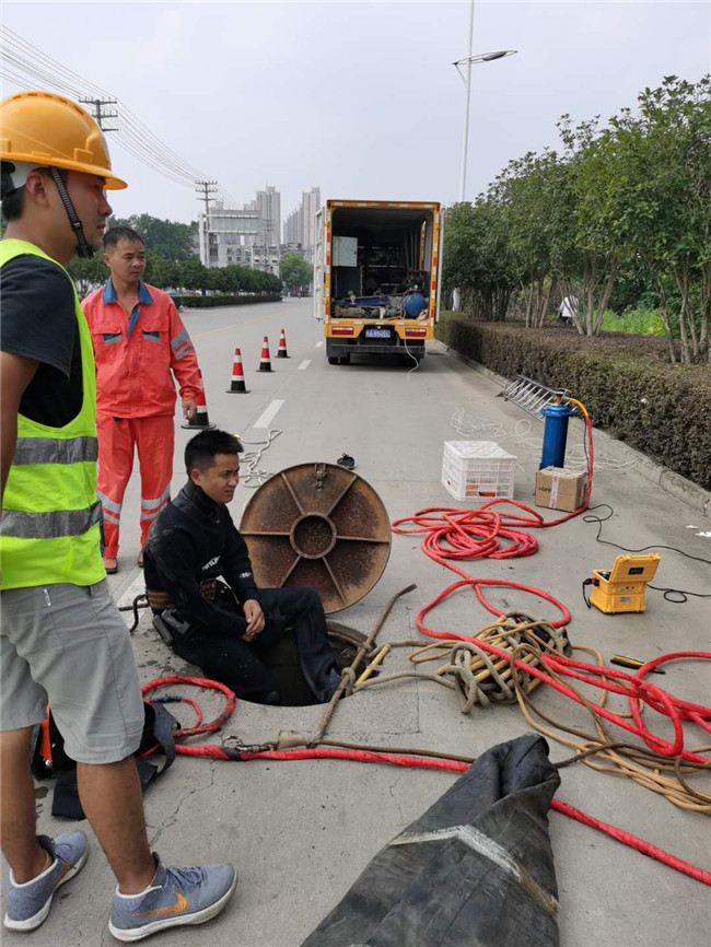 西青翻衬法管道修复技术主要工序